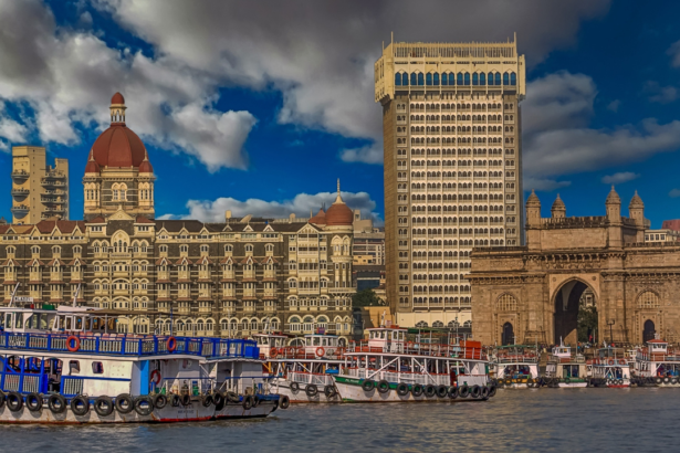 How Much Salary is Needed to Live Comfortably in Mumbai?